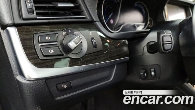 BMW 5시리즈 (F10) 528i Luxury Plus, 2016 16