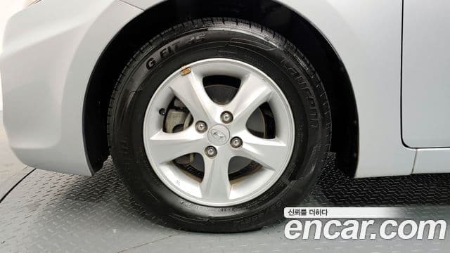 Hyundai Accent(новый кузов / новое поколение) Premier, 2012 все фото