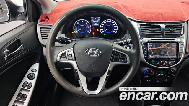 Hyundai Accent(новый кузов / новое поколение) Premier, 2012 14