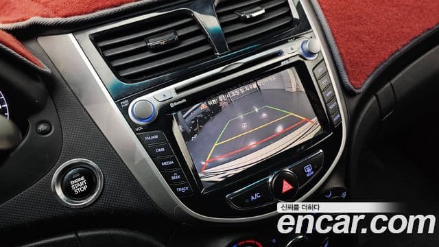 Hyundai Accent(новый кузов / новое поколение) Premier, 2012 16