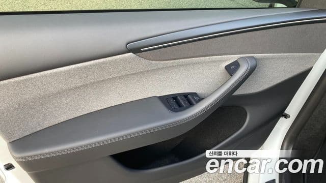 Tesla модель Y, 2025 9