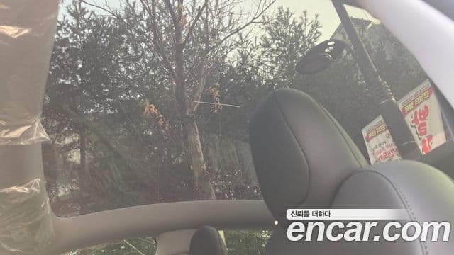 Tesla модель Y, 2025 16