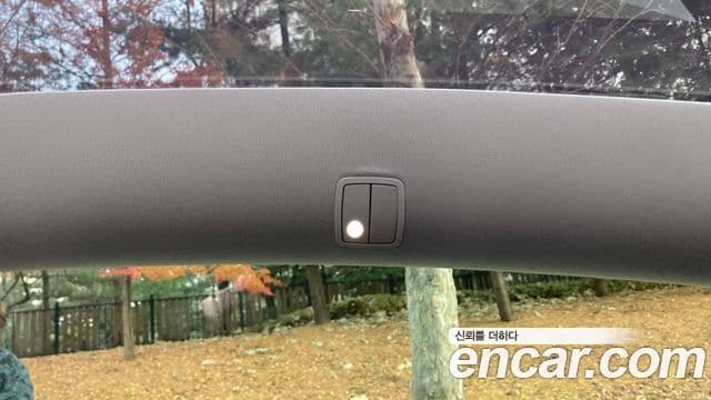 Tesla модель Y, 2025 17