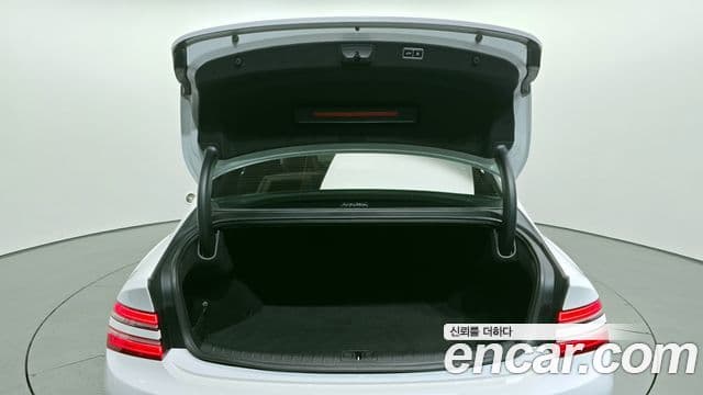 Genesis G80 (RG3), 2021 20