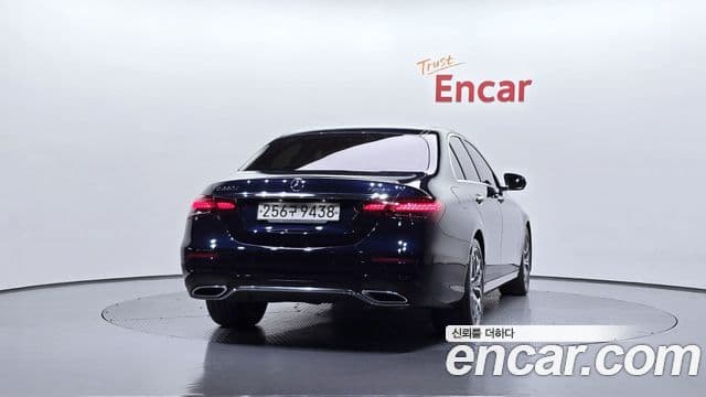 Mercedes-Benz E-класс W213 AMG Line, 2021 4