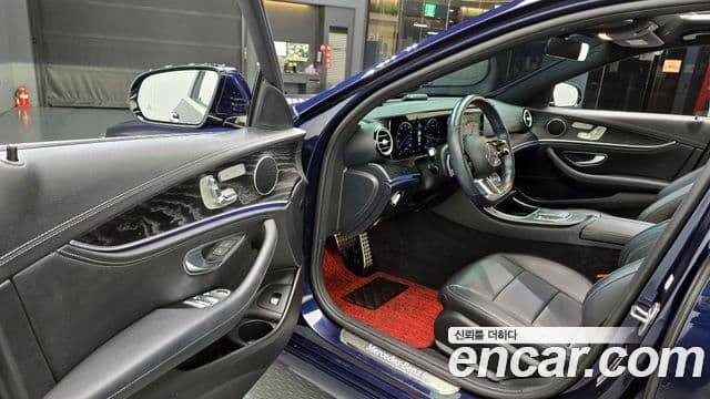 Mercedes-Benz E-класс W213 AMG Line, 2021 11