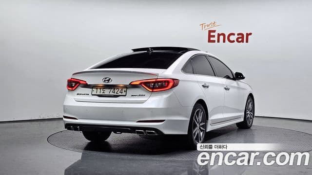 Hyundai LF Sonata Exclusive, 2015 2