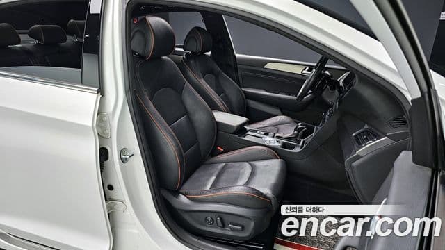 Hyundai LF Sonata Exclusive, 2015 10