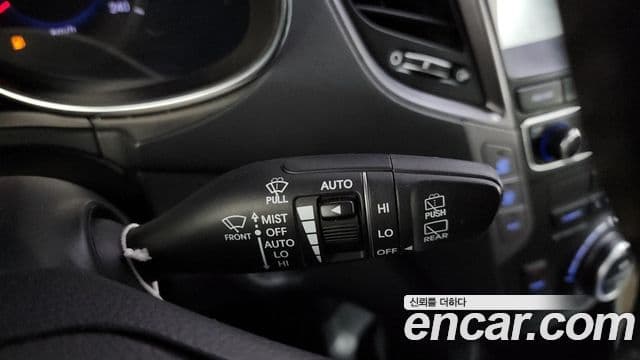 Hyundai Maxcruz Special, 2015 15