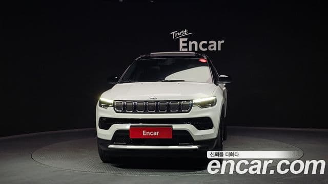 Jeep Compass 2세대 2.4 Limited AWD, 2022 3