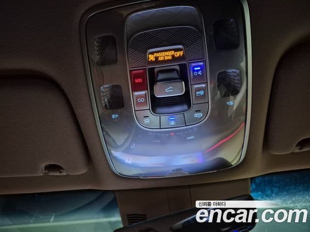 Genesis G80 (RG3) бензин 2.5 турбо 2WD, 2025 17