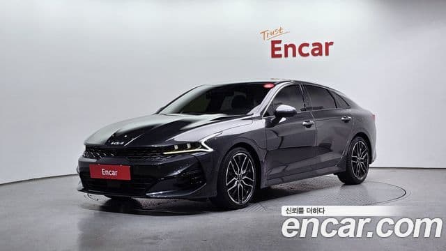 Kia K5 3세대 Signature, 2022 1