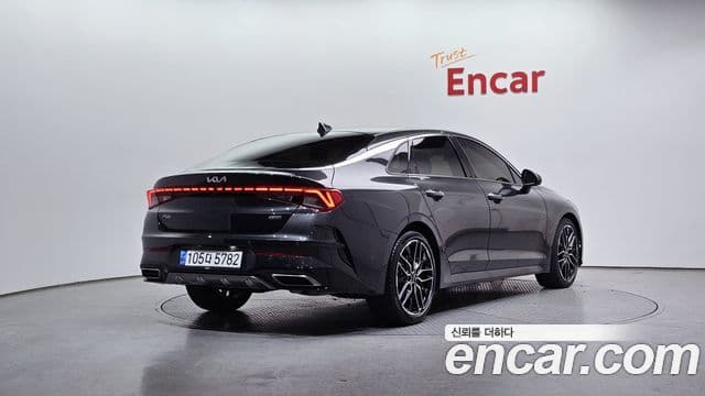 Kia K5 3세대 Signature, 2022 2