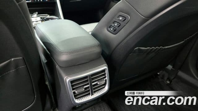 Kia K5 3세대 Signature, 2022 17