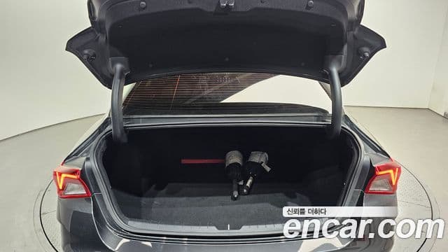 Kia K5 3세대 Signature, 2022 20