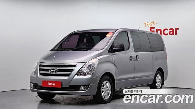 Hyundai Grand Starex Smart, 2017 1