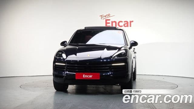 Porsche Cayenne (PO536), 2023 3