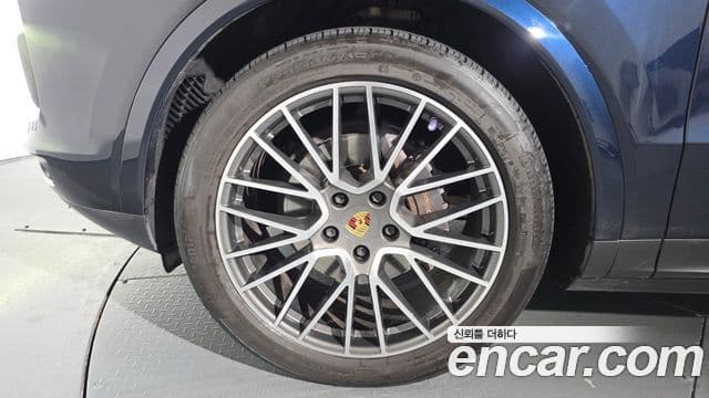 Porsche Cayenne (PO536), 2023 все фото