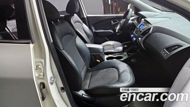 Hyundai Tucson ix Luxury, 2010 10