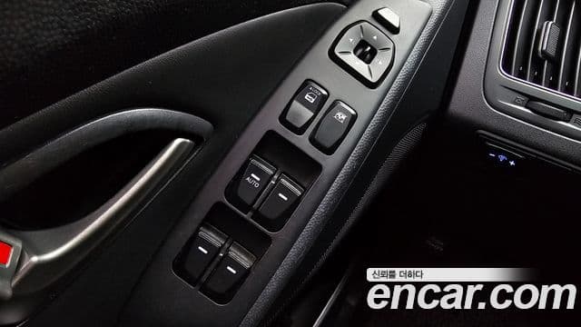 Hyundai Tucson ix Luxury, 2010 15