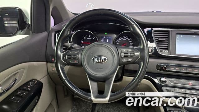 Kia All New Carnival Prestige, 2018 14