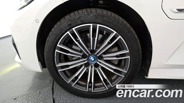 BMW 3시리즈 (G20) 320e M Sport, 2022 все фото