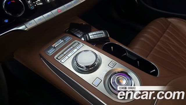 Genesis GV70, 2021 9