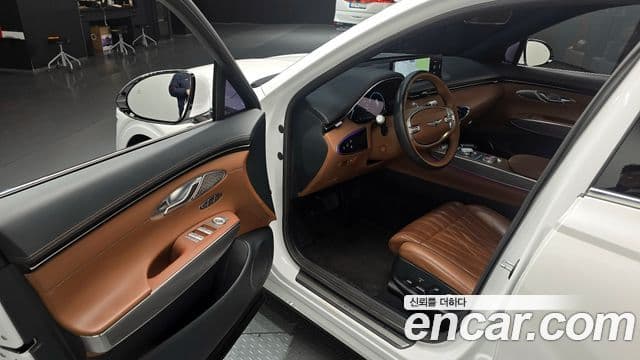 Genesis GV70, 2021 10