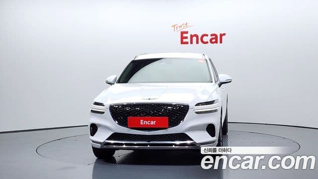 Genesis GV70, 2021 3