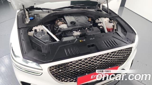 Genesis GV70, 2021 6