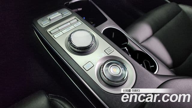 Genesis GV70, 2021 9