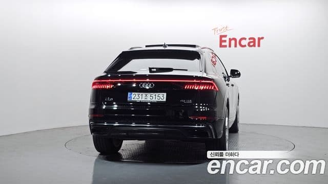 Audi Q8 (4M) Premium, 2023 4