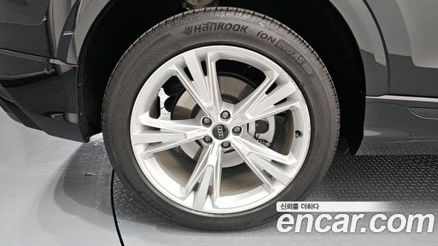 Audi Q8 (4M) Premium, 2023 все фото