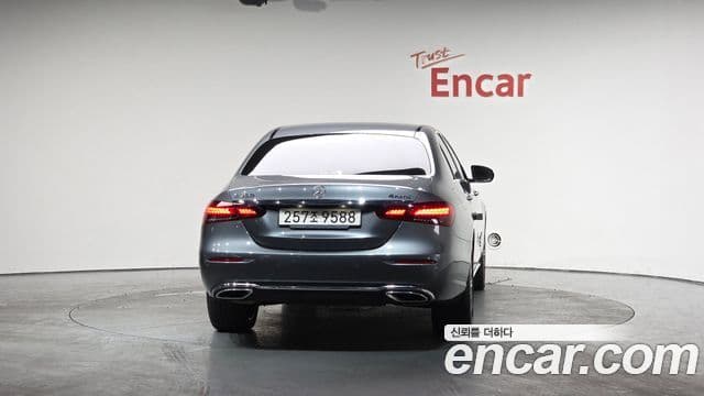 Mercedes-Benz E-класс W213 Exclusive, 2023 4