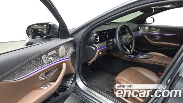 Mercedes-Benz E-класс W213 Exclusive, 2023 11