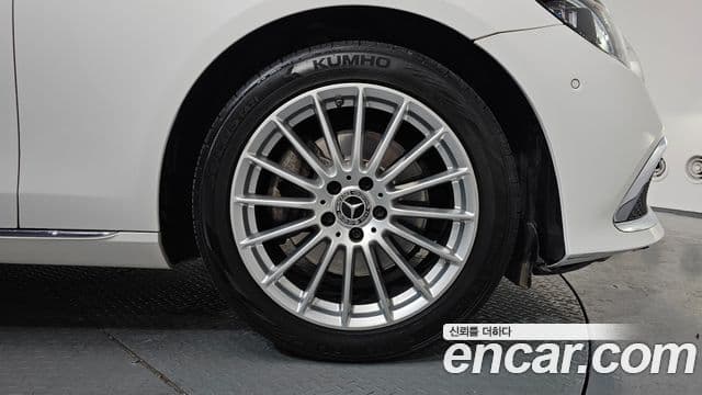 Mercedes-Benz E-класс W213 Exclusive, 2021 все фото