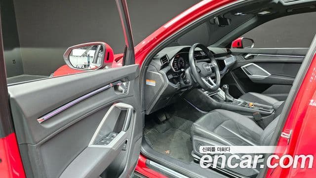 Audi Q3 (F3) Premium, 2020 11