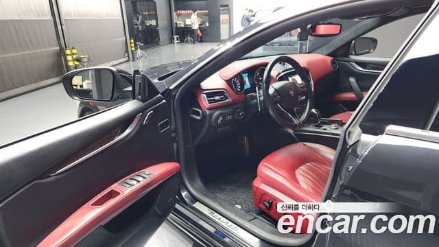 Maserati 기블리 3세대, 2017 10