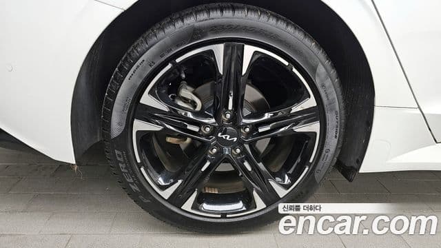 Kia K5 3세대 Signature, 2023 все фото