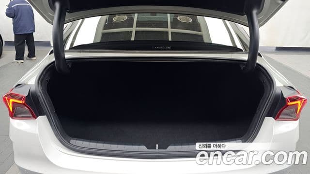 Kia K5 3세대 Signature, 2023 20