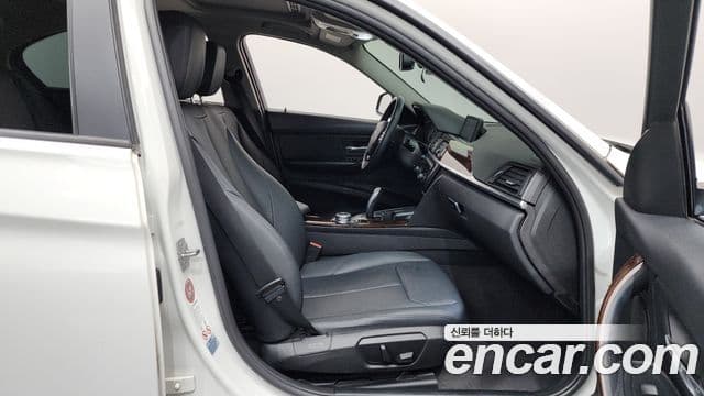 BMW 3시리즈 (F30), 2014 11