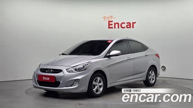 Hyundai Accent(новый кузов / новое поколение) Premier, 2011 1