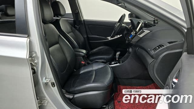 Hyundai Accent(новый кузов / новое поколение) Premier, 2011 12