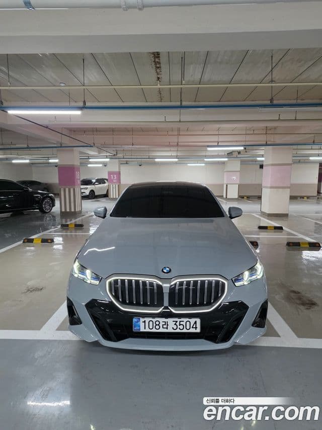 BMW 5시리즈 (G60) 520i M Sport, 2025 1