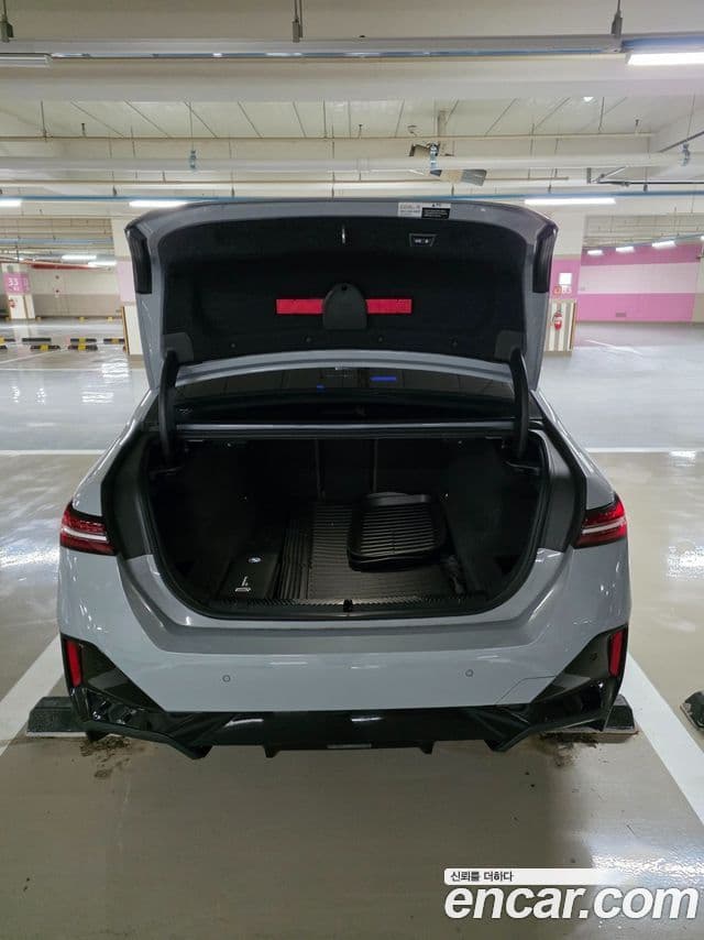 BMW 5시리즈 (G60) 520i M Sport, 2025 16