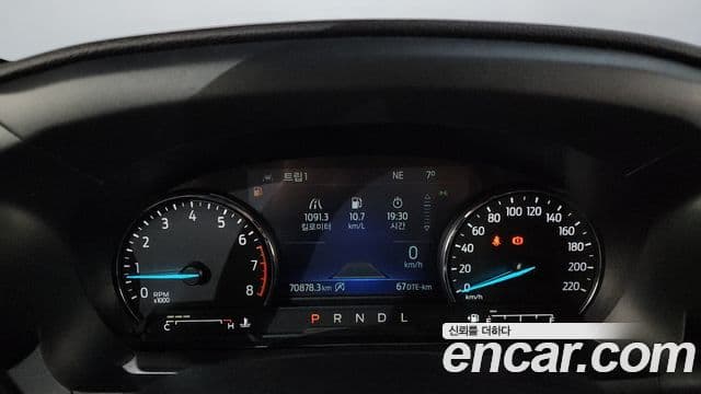 Ford Explorer 6세대 2.3 Limited 4WD, 2022 8