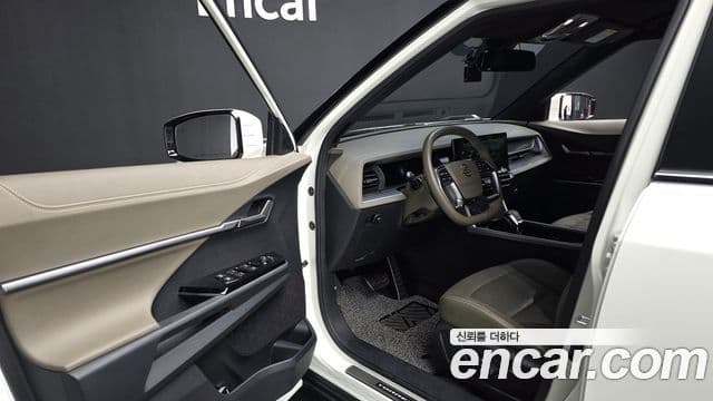 KG모빌리티(SsangYong) Torres T7, 2023 12