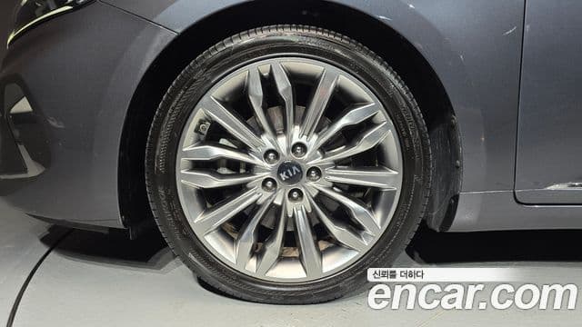 Kia K7 Premier Noblesse, 2020 все фото