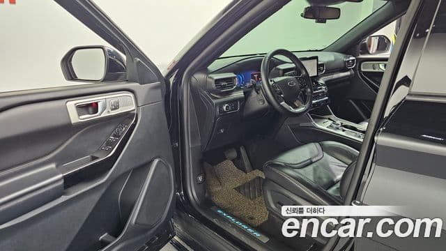 Ford Explorer 6세대 3.0 Platinum 4WD, 2021 10