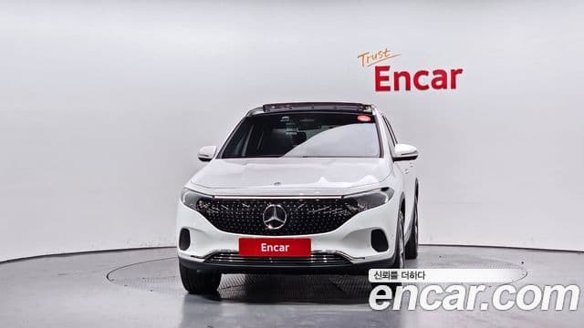 Mercedes-Benz EQA H243, 2024 3
